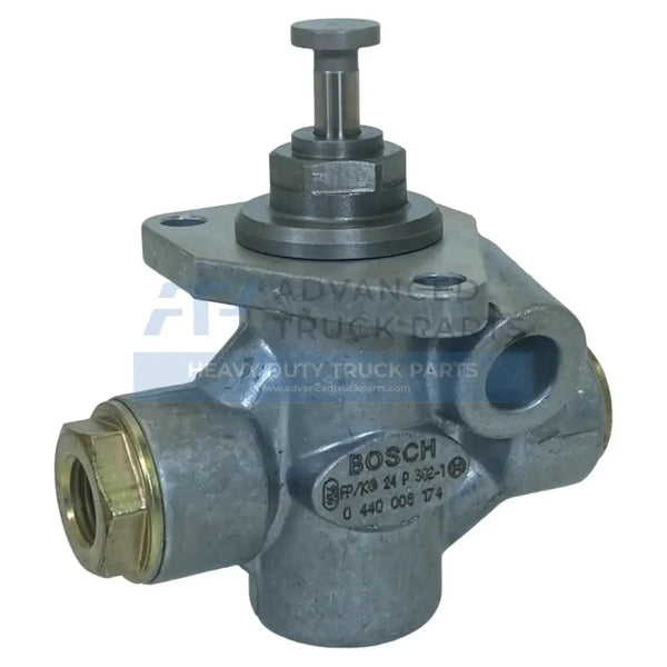 1842531C2 Genuine International DT466E/DT530 Fuel Pump